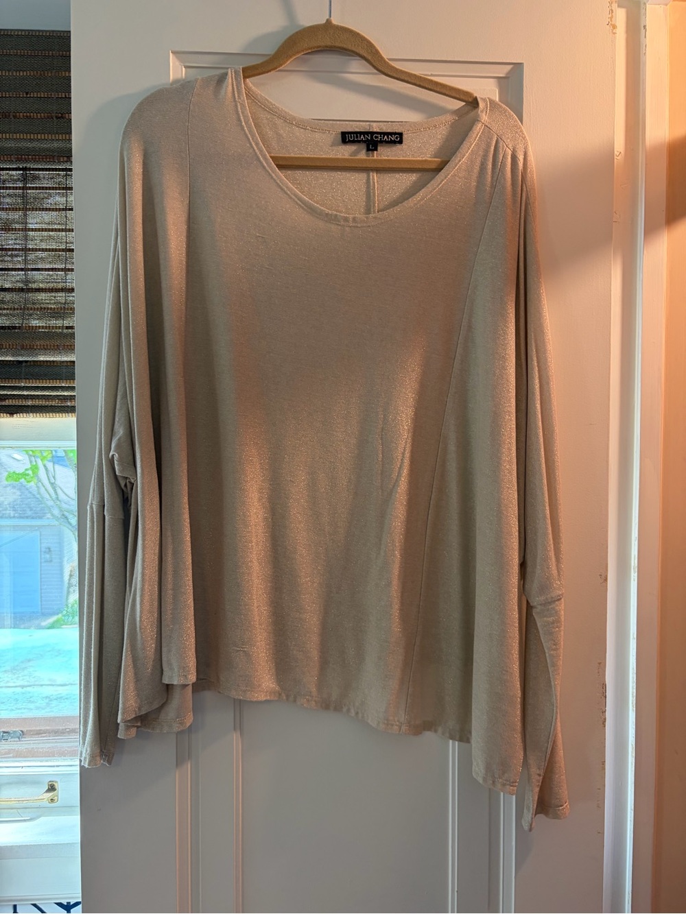 Julian Chang Cream/Champagne Long-Sleeve Scoop Neck Top